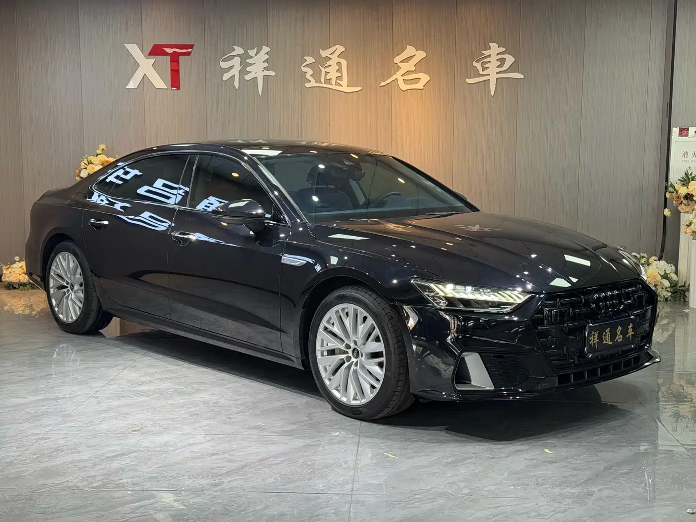 Audi A7L 2024 45TFSI S-line Dream Edition Crystal Package фото 3