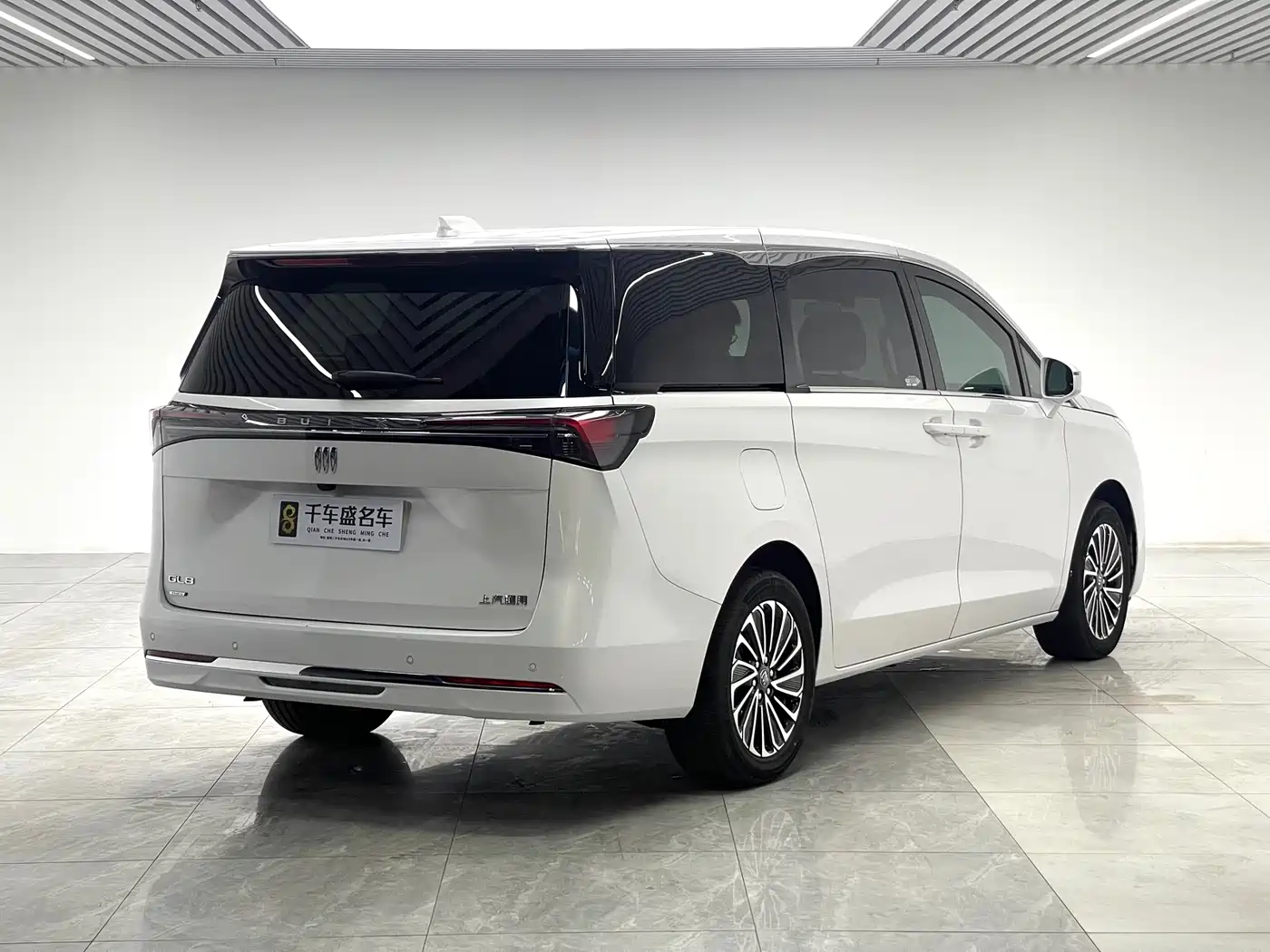 Buick GL8 New Energy 2025 Landprestige First Edition 7-Seater фото 6