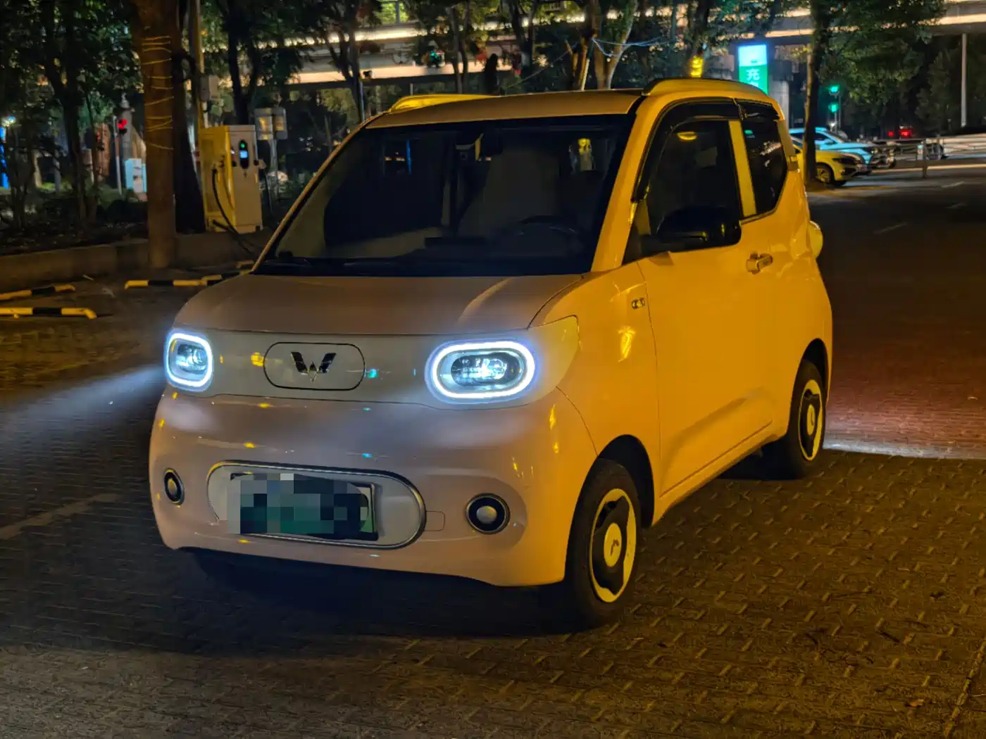 Wuling Motors Hongguang MINIEV 2024 — пригон из Китая