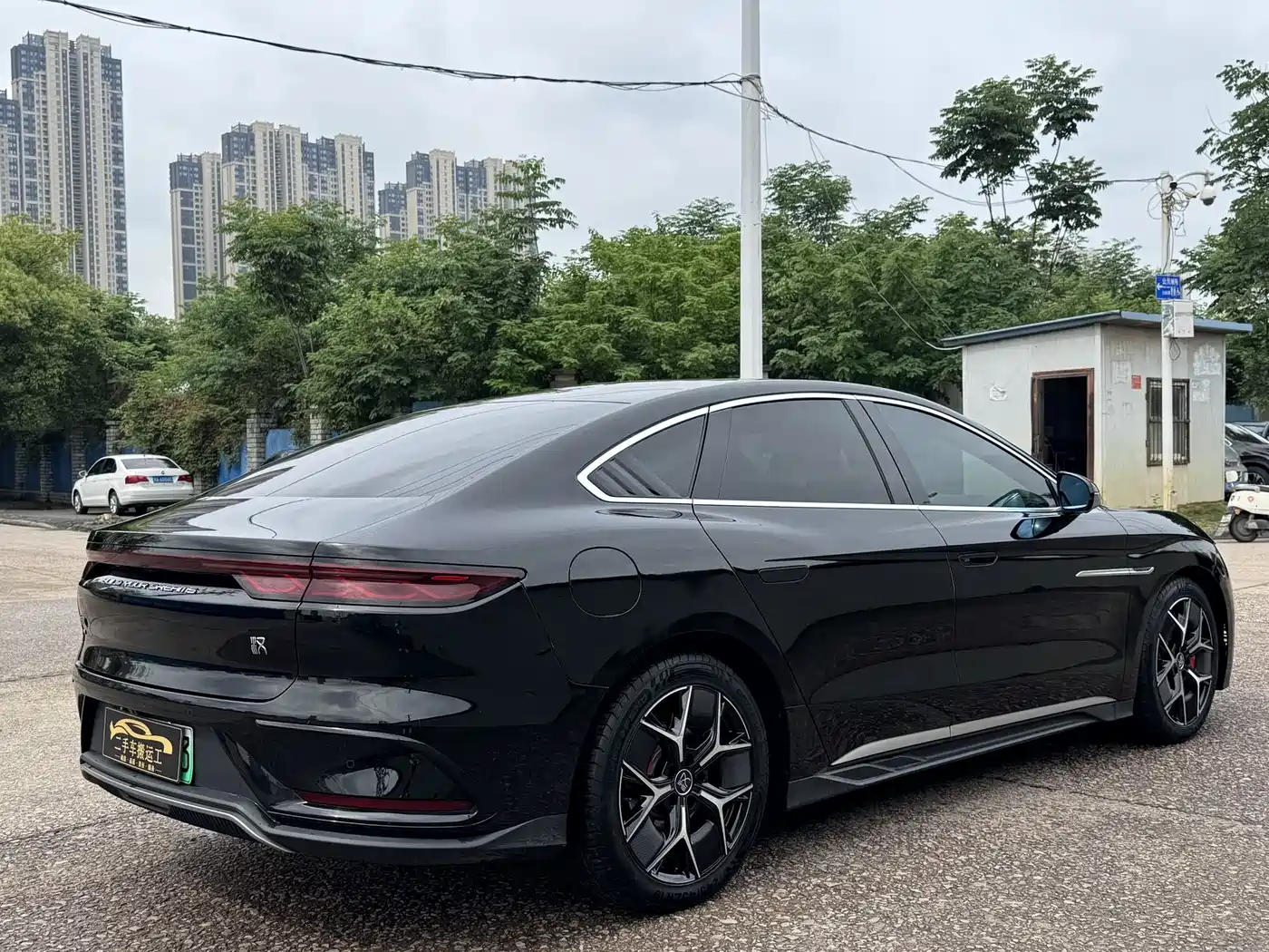 BYD Han 2022 EV Genesis Edition 715KM FWD Flagship фото 12