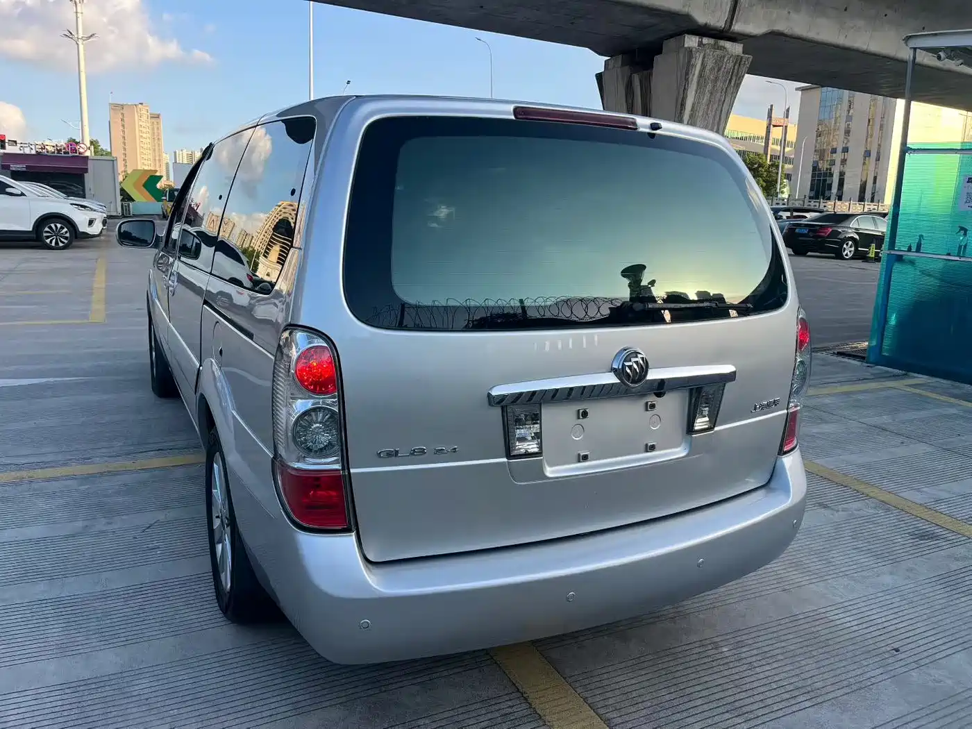 Buick GL8 2014 2.4L Classic Edition фото 9