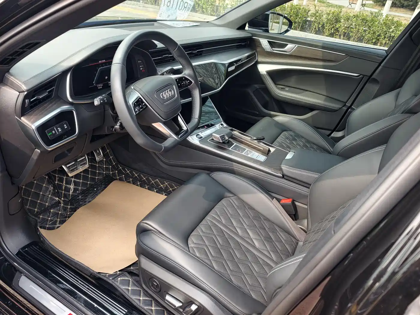 Audi A6L 2025 45 TFSI quattro Premium Sport + Exclusive Package фото 7