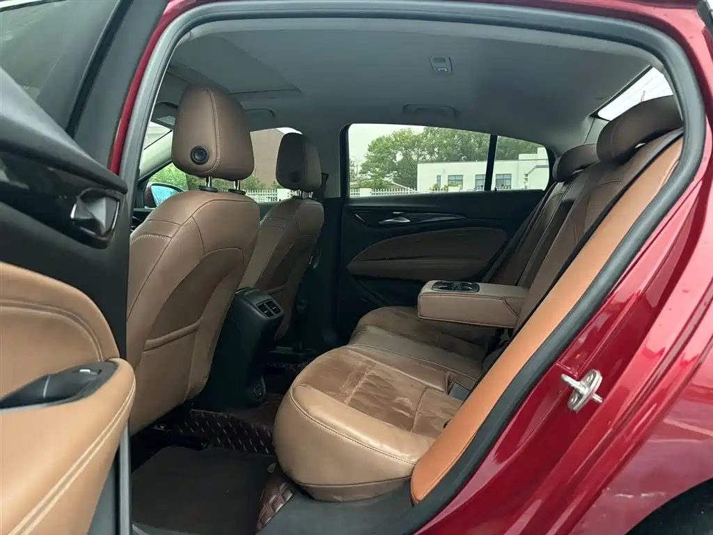 Buick Regal 2019 20T Elite China VI фото 4