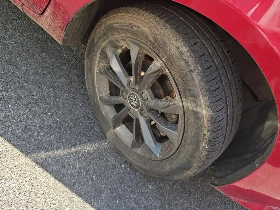 BYD Qin 2019 2019 1.5L Manual Luxury Edition