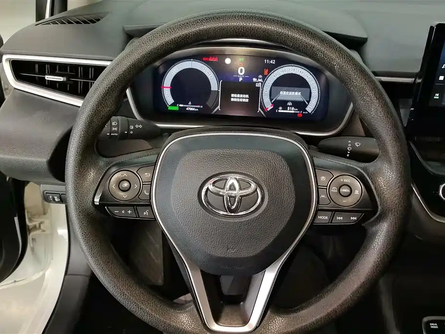 Toyota Levin 2023 Smart Hybrid 1.8L Luxury фото 15