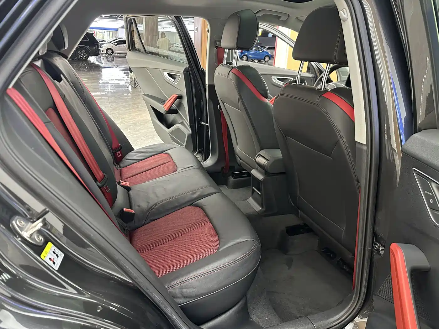 Audi Q2L 2018 35 TFSI Fashion Dynamic China VI фото 11