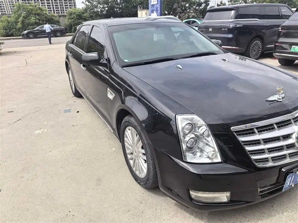 Cadillac SLS 2012 2.0T Comfort фото 2