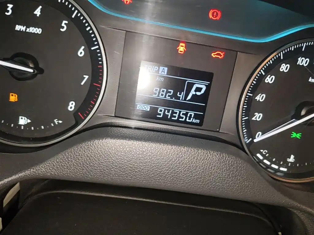 Buick Excelle 2019 15T DCT Progressive Type China VI фото 18