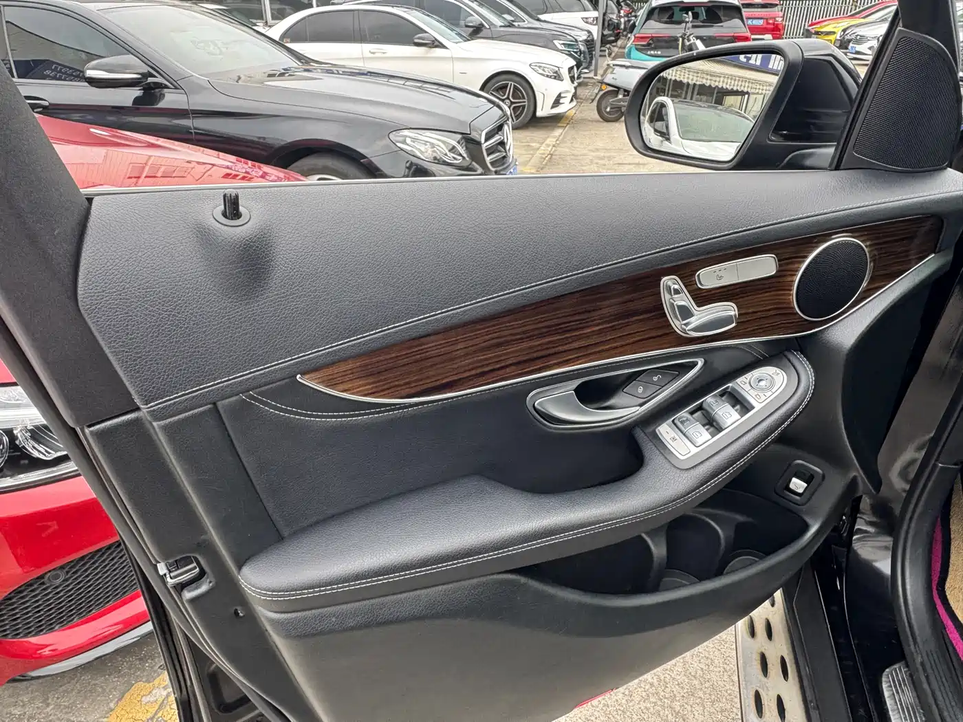 Mercedes-Benz GLC 2018 GLC 260 4MATIC Dynamic фото 10