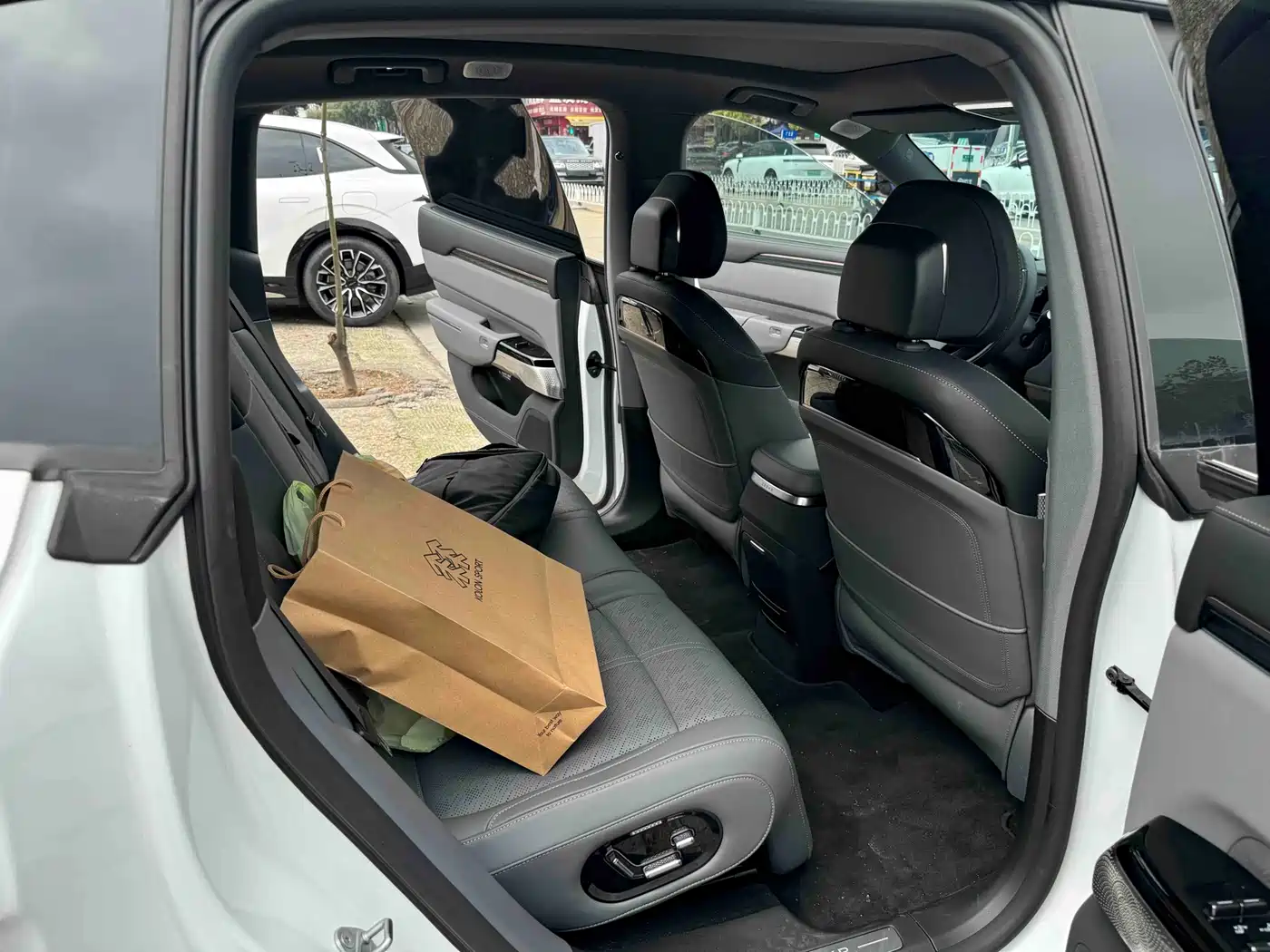 ZEEKR EXTREME KRYPTON 7X