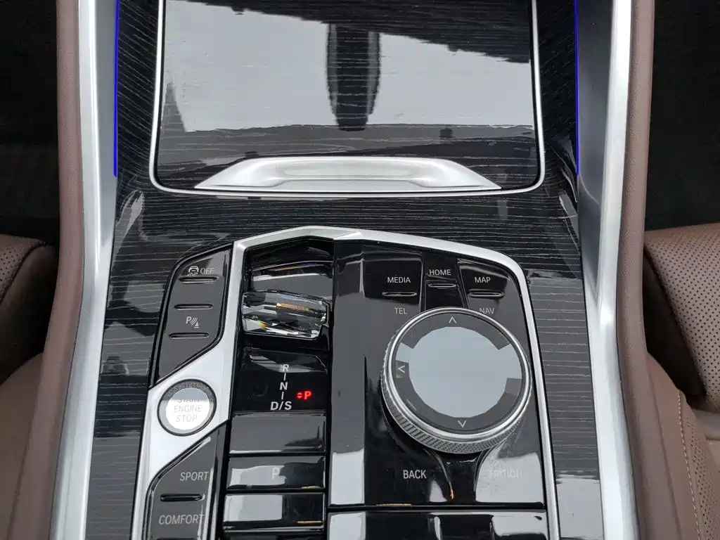 BMW X6 2024 2023 xDrive30i M Sport Package