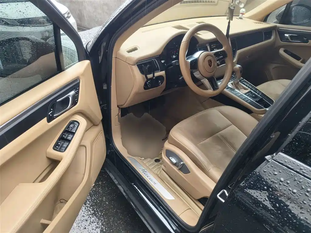 Porsche Macan 2016 Macan 2.0T фото 12