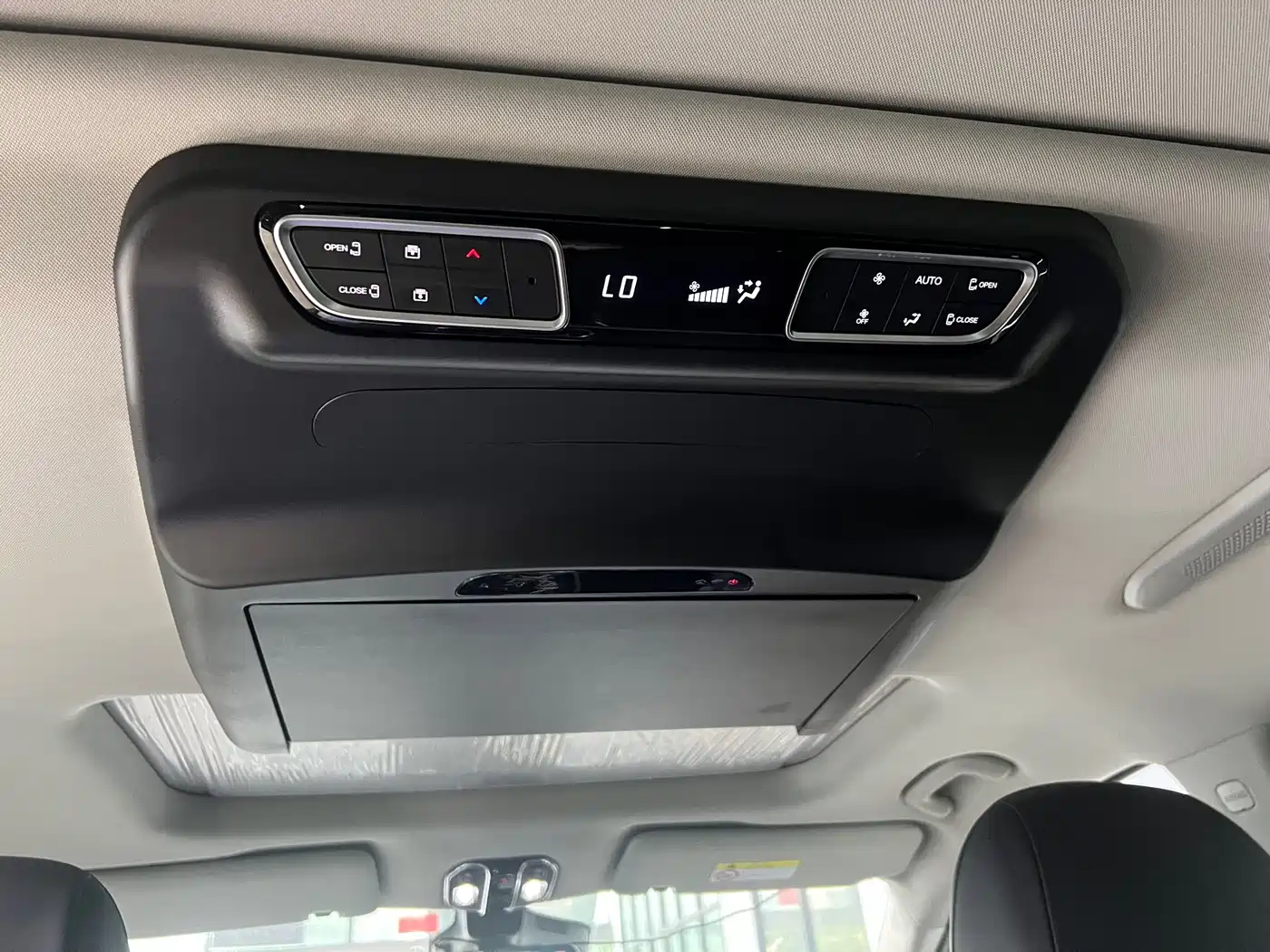 GAC Trumpchi Trumpchi M8 2024 Leadershow Series 390T Premium Edition фото 18