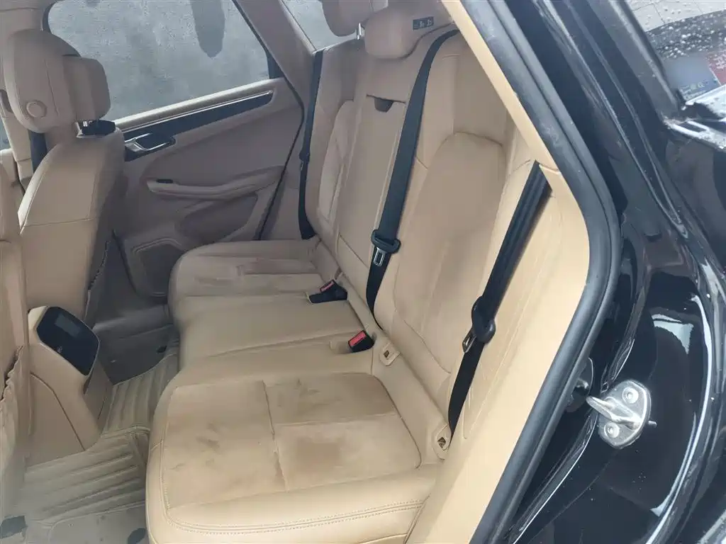 Porsche Macan 2016 Macan 2.0T фото 13