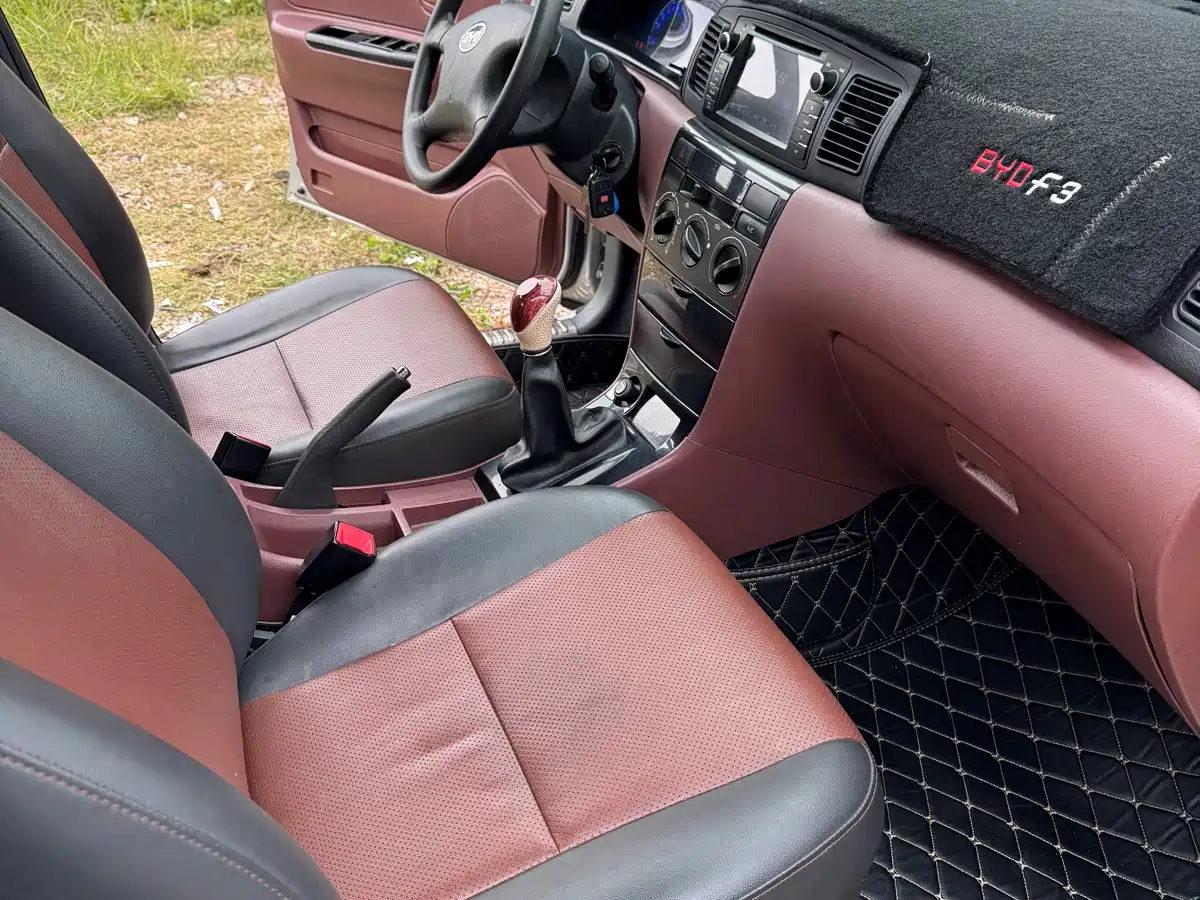 BYD F3 2013 Energy-saving Edition 1.5L Manual Comfort фото 9