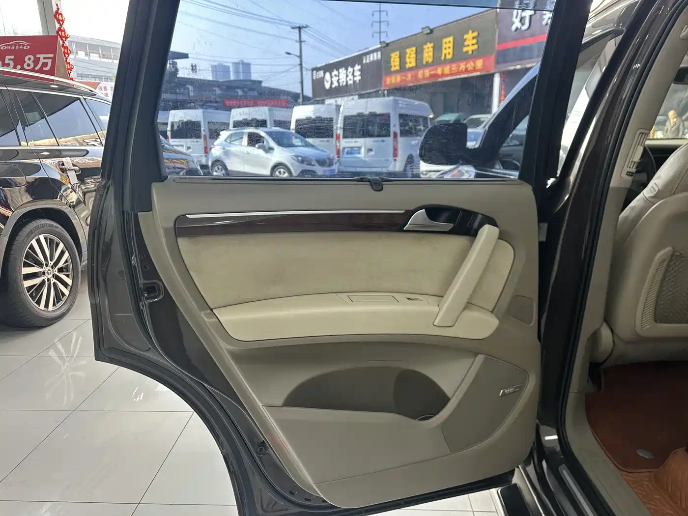 Audi Q7 2012 3.0 TDI Leading Edition фото 21