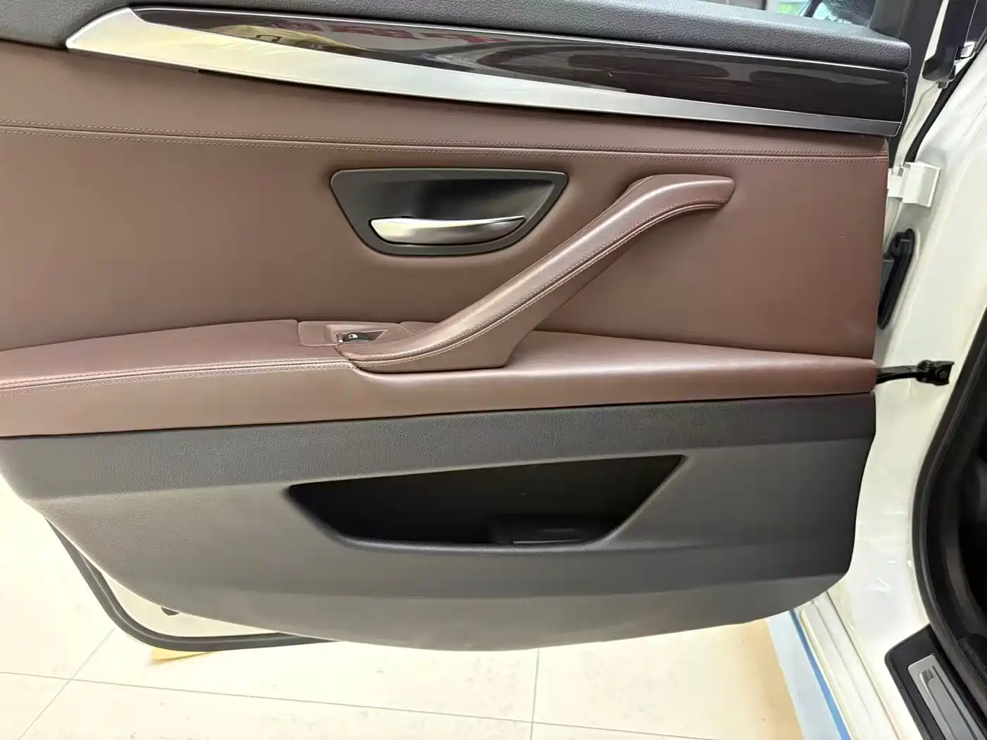 BMW 5 Series 2014 525Li Luxury Design Package фото 22