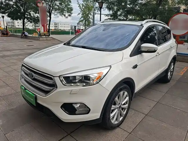  Ford Ford Kuga 2017 EcoBoost 245 AWD Luxury