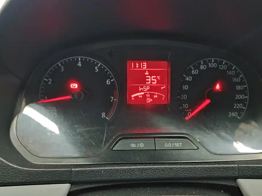 Volkswagen Jetta 2015 Value Edition 1.6L Manual Comfort фото 14