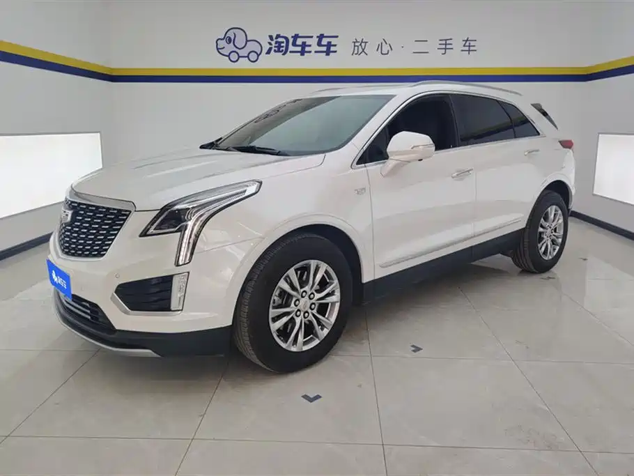 CADILLAC XT5