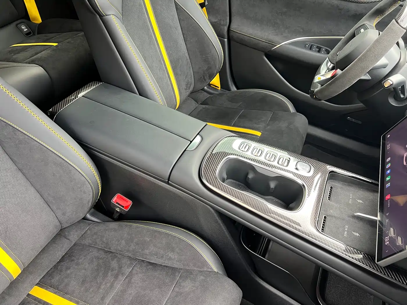 Xiaomi Auto Xiaomi SU7 Ultra 2025 Model Ultra фото 25