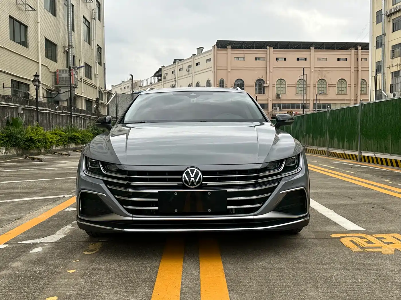 Volkswagen FAW-Volkswagen CC 2021 Shooting Brake 380TSI Hunter Heart Edition фото 2