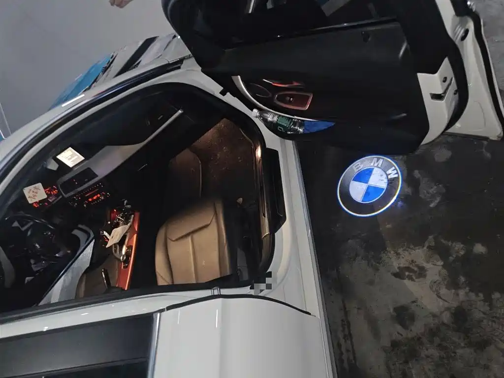 BMW 3 Series 2015 320Li Super Joy Fashion фото 20