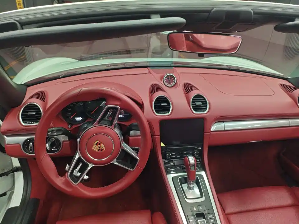 Porsche 718 2024 2022 Boxster 2.0T