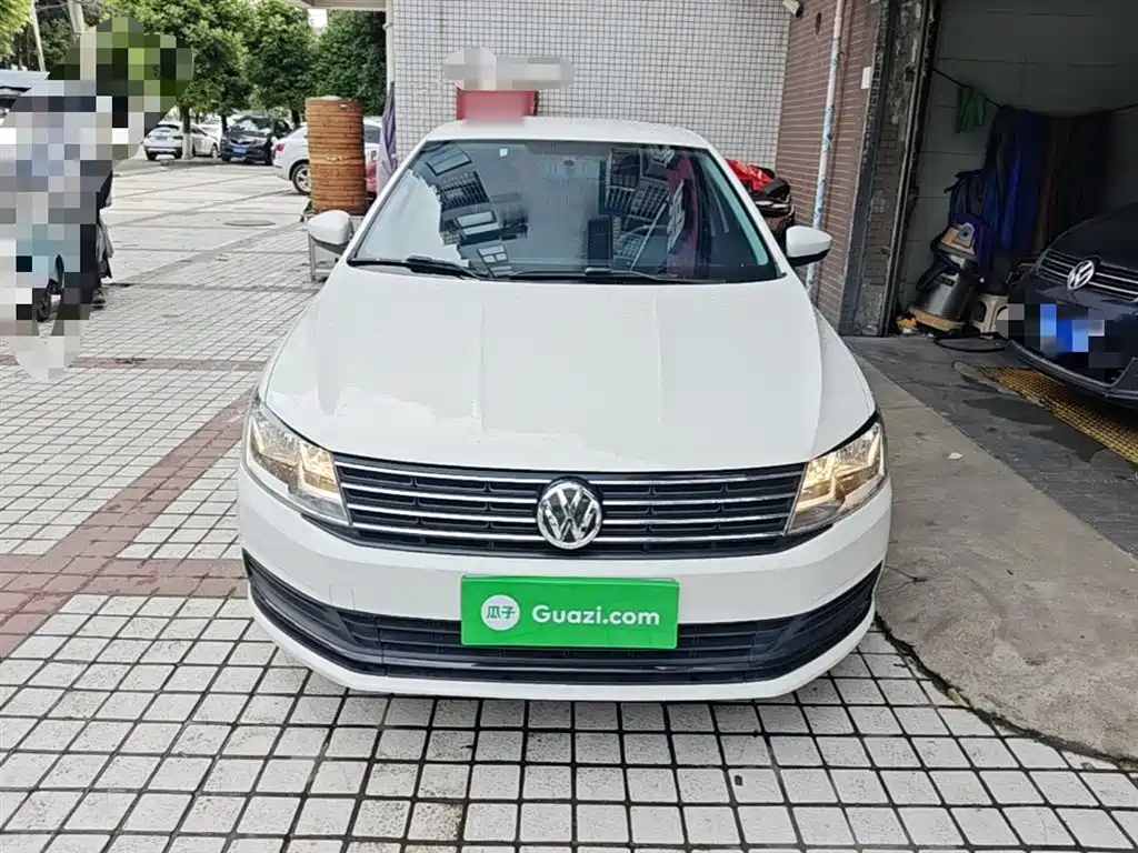 Volkswagen Lavida 2017 1.6L Automatic Trend Edition фото 3