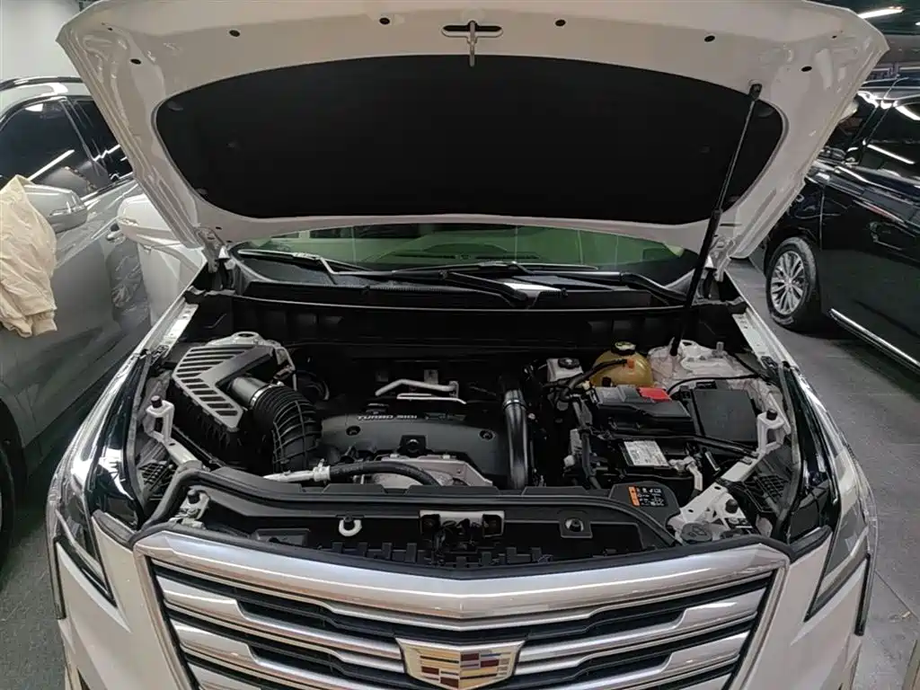 Cadillac XT5 2018 28T 4WD Luxury фото 20