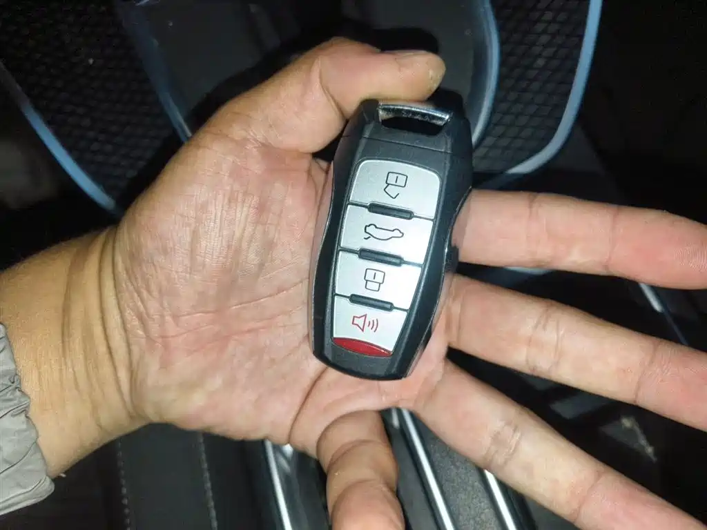 Haval M6 2023 PLUS 1.5T DCT Elite Smart Connect фото 12