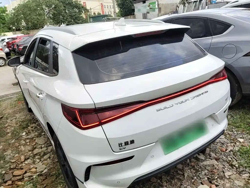 BYD e2 2022 2021 Luxury Edition