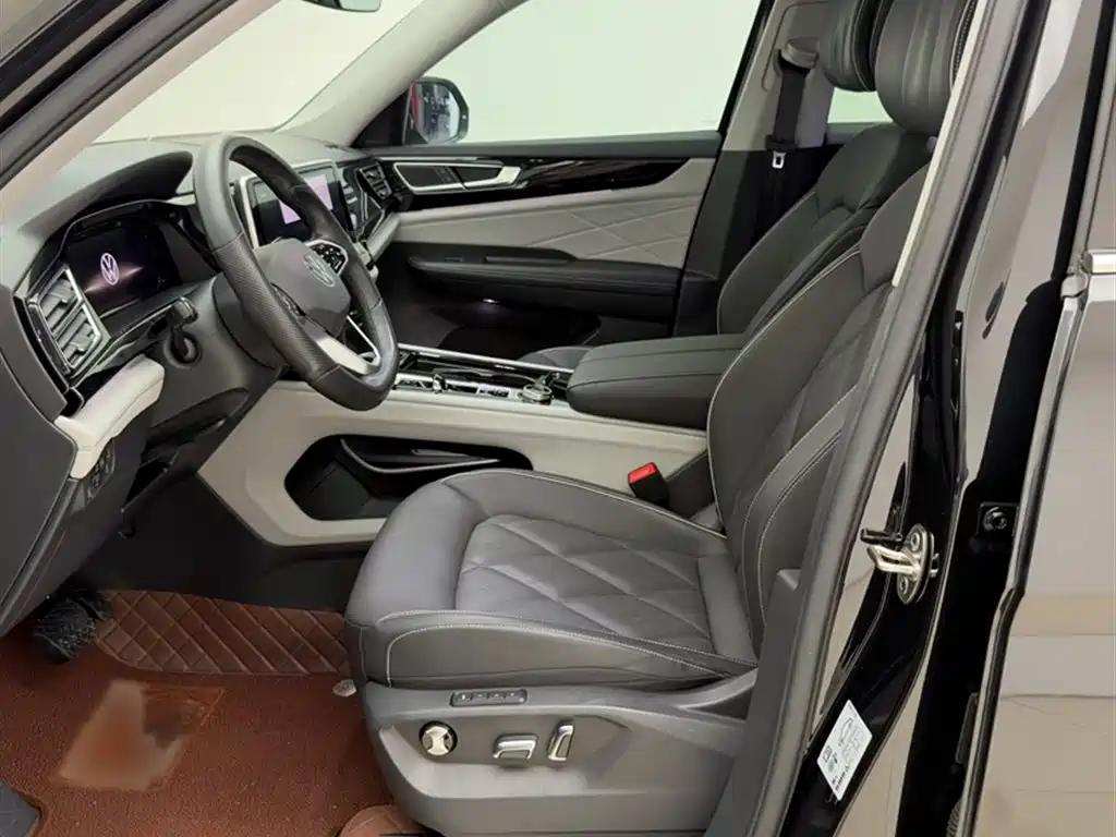 Volkswagen Teramont 2024 380TSI 4WD Prestige Luxury Edition фото 7