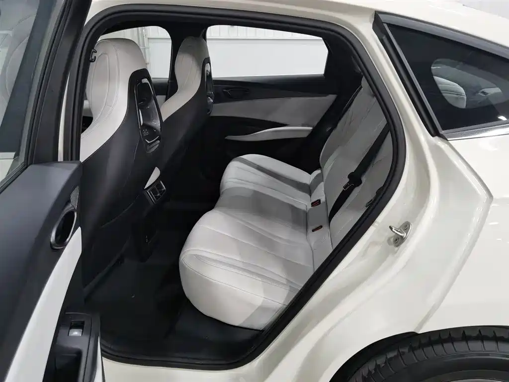 BYD SEAL 06 NEW ENERGY