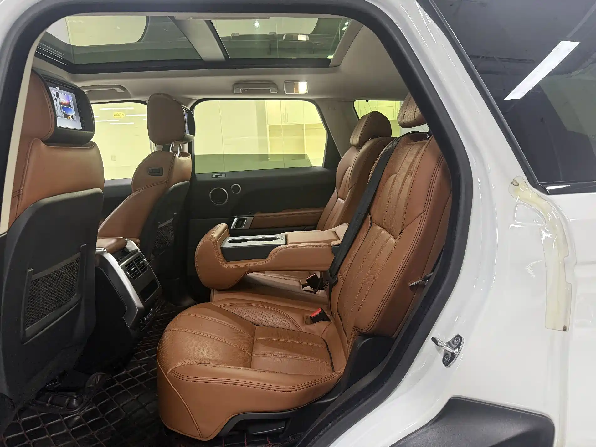 Photo 13 - Land Rover Range Rover Sport