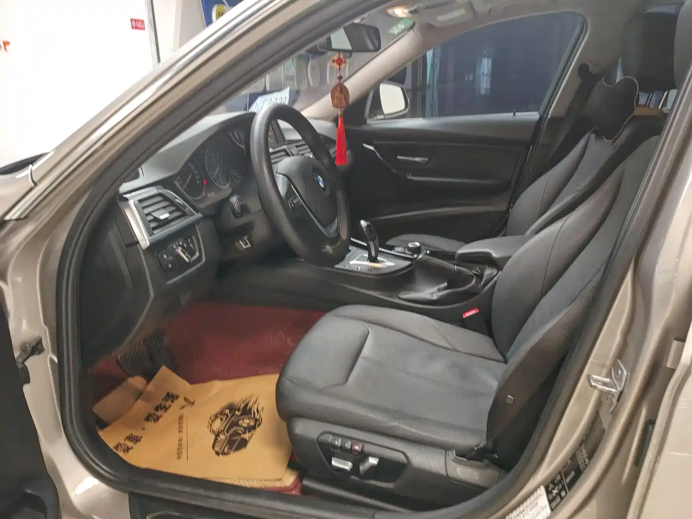 BMW 3 Series 2017 320Li xDrive Fashion фото 10