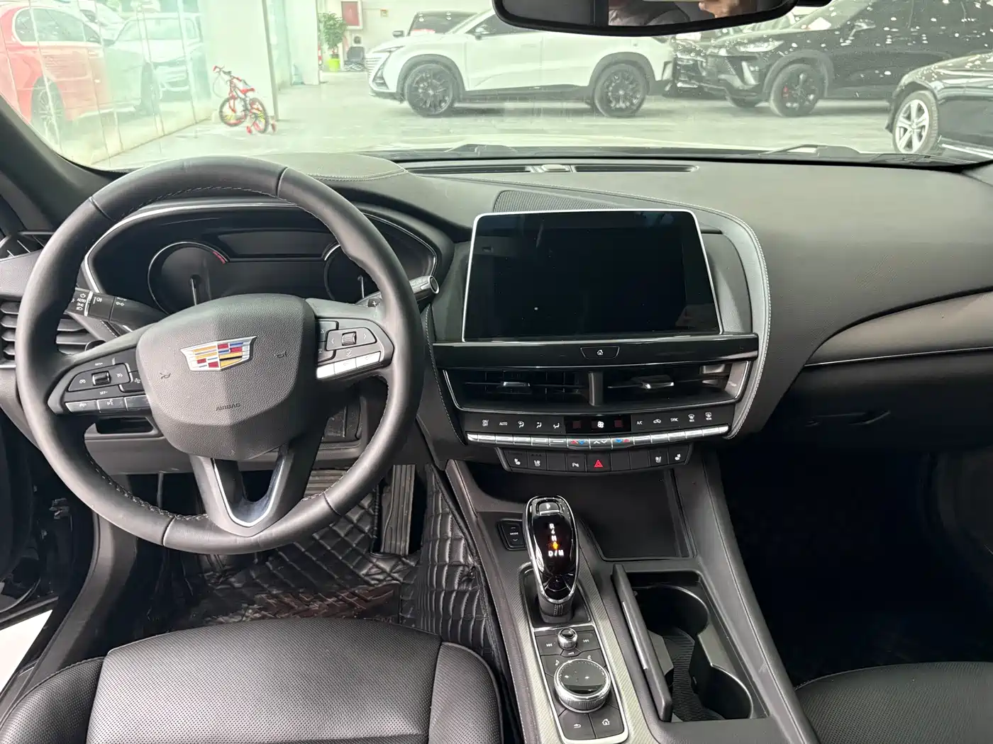 CADILLAC CT5