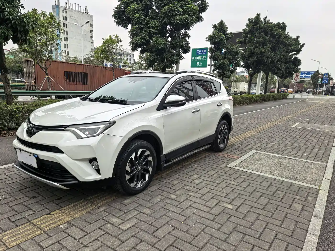 Toyota RAV4 Rongfang 2018 2.5L Automatic 4WD Elite i Edition