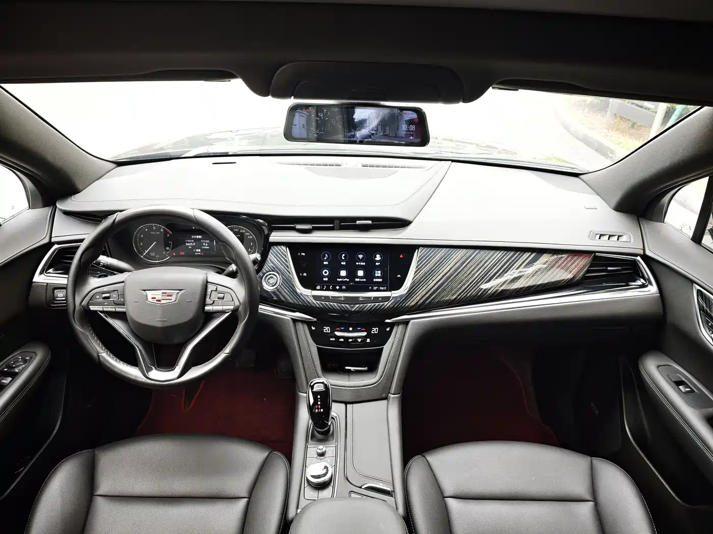 Cadillac XT6 2022 2.0T 6-Seater 2WD Luxury Edition фото 16