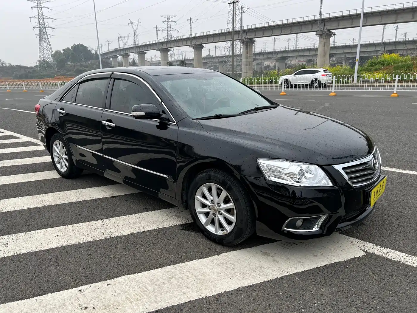 Toyota Camry 2011 200G Luxury Anniversary Edition фото 3