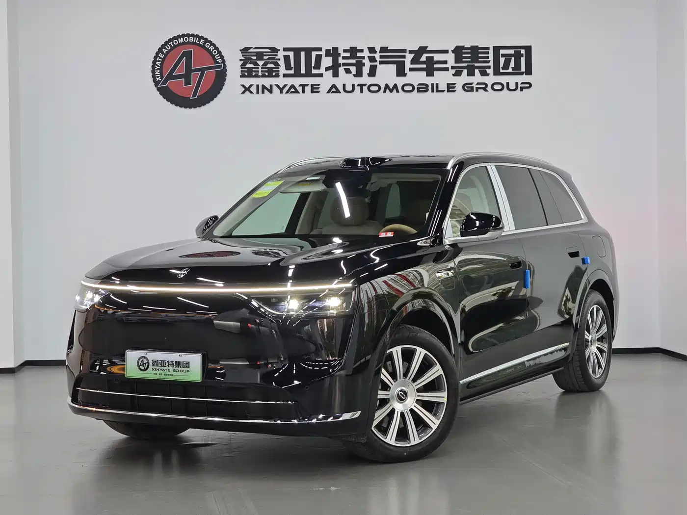 AITO Wenjie AITO M8 2025 Extended Range Max 37kWh 5-Seater