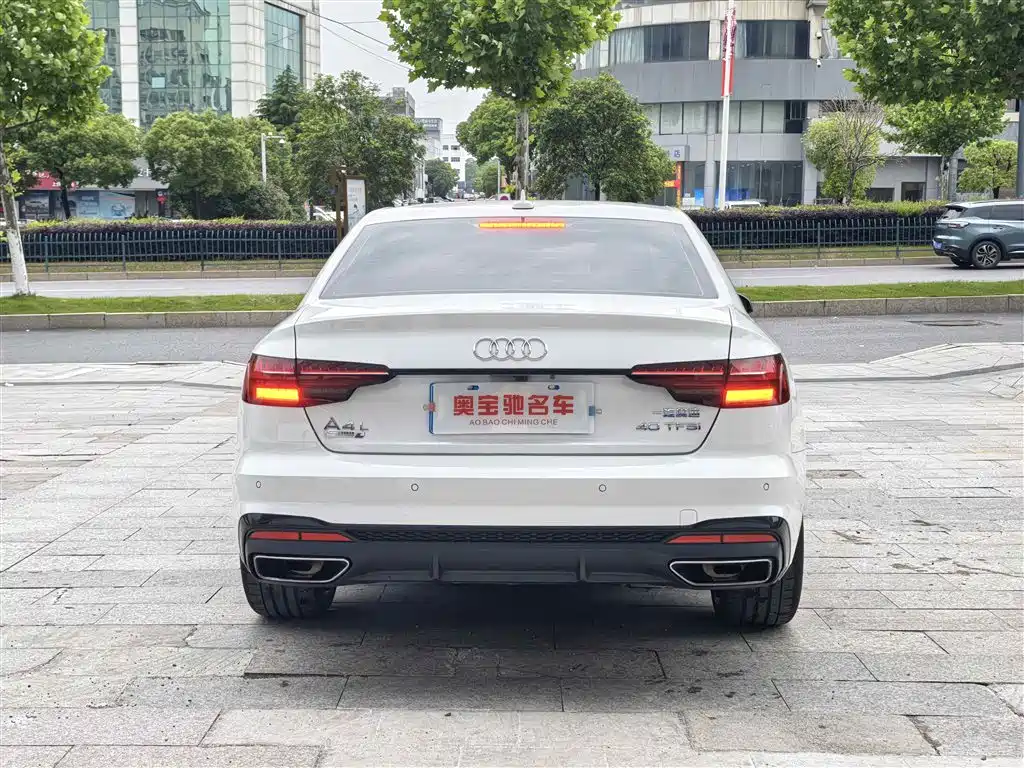 Audi A4L 2024 40 TFSI Luxury Dynamic фото 8