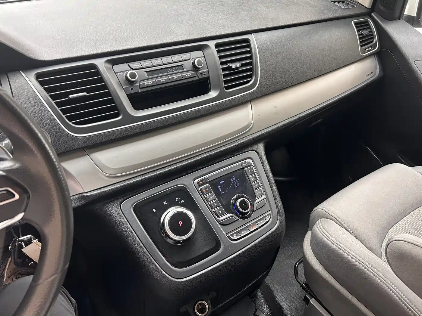 SAIC Maxus Maxus G10 2022 2022 2.0T Auto Elite Edition Petrol 7-Seater