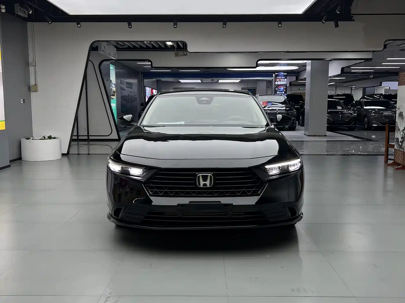 Honda Accord 2025 Model Sport Series 260TURBO Premium Edition фото 2