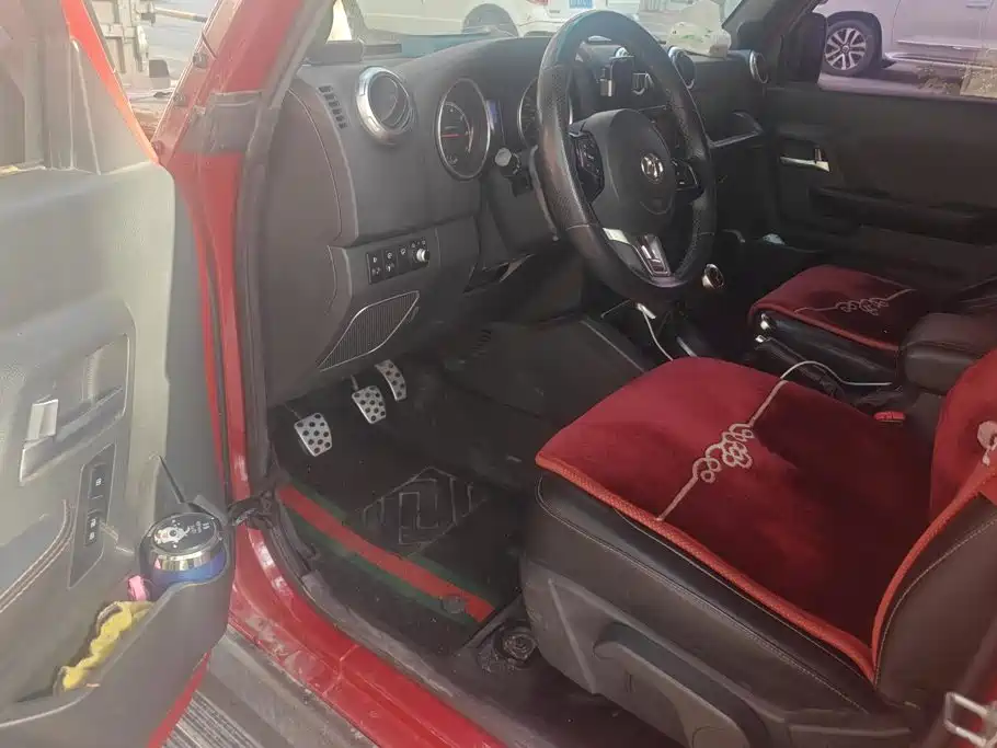 BAIC ORV Beijing Offroad BJ40 2016 2016 2.0T Manual 4WD Premium Edition