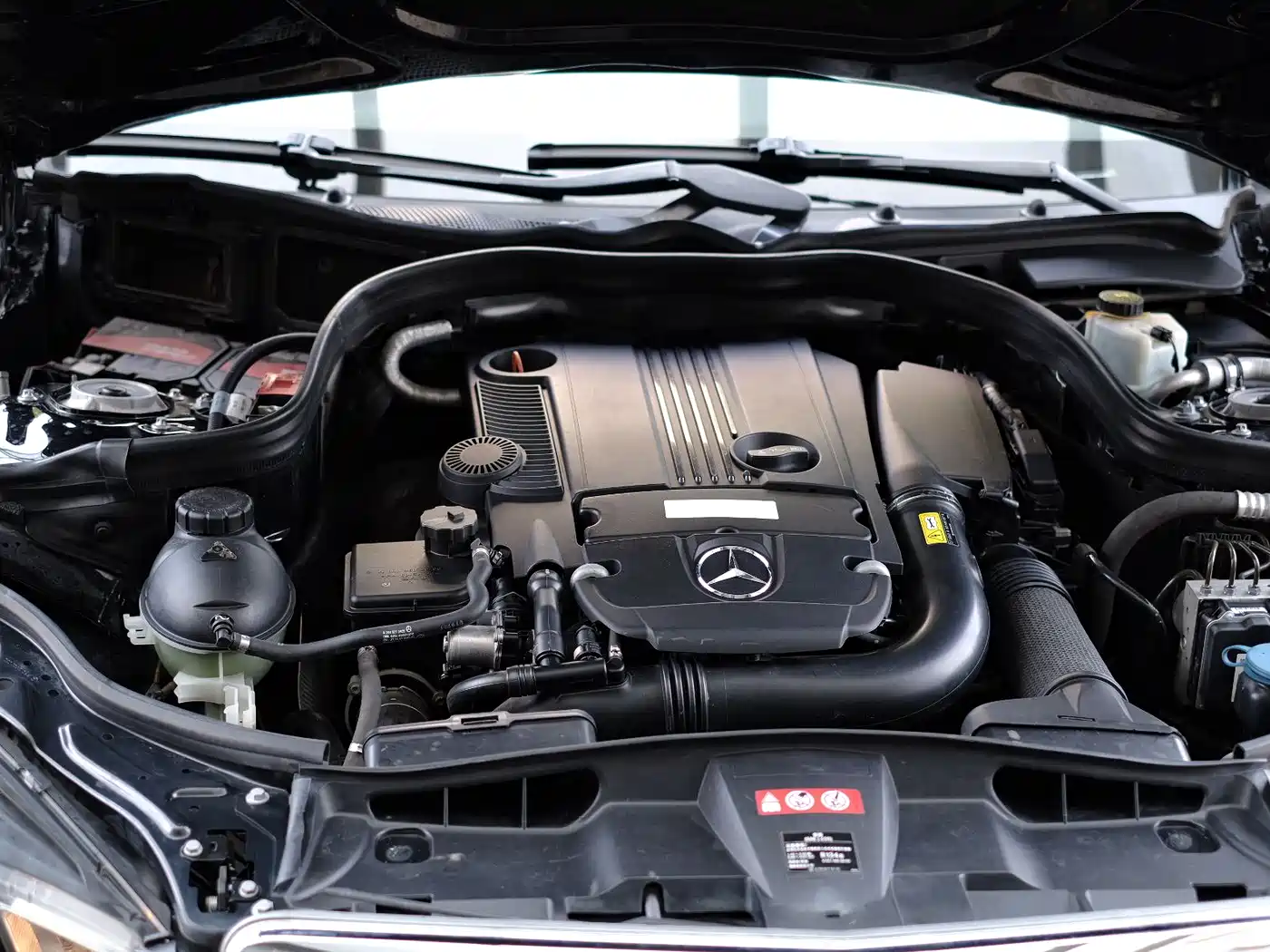 Mercedes-Benz E-Class 2012 E 200 L CGI Elegance фото 59