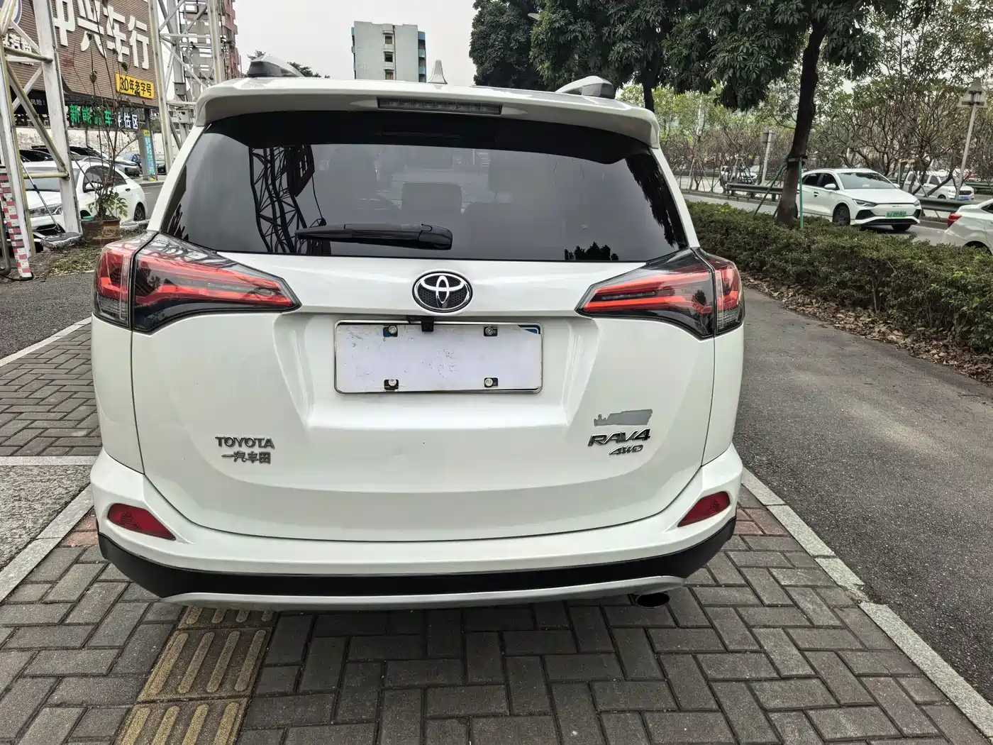 Toyota RAV4 Rongfang 2018 2.5L Automatic 4WD Elite i Edition фото 5