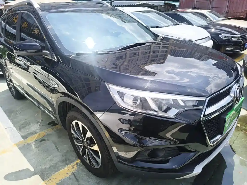 Dongfeng Fengdu MX5 2017 2016 2.0L Automatic Flagship Edition