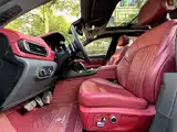Photo 12 - Maserati Levante