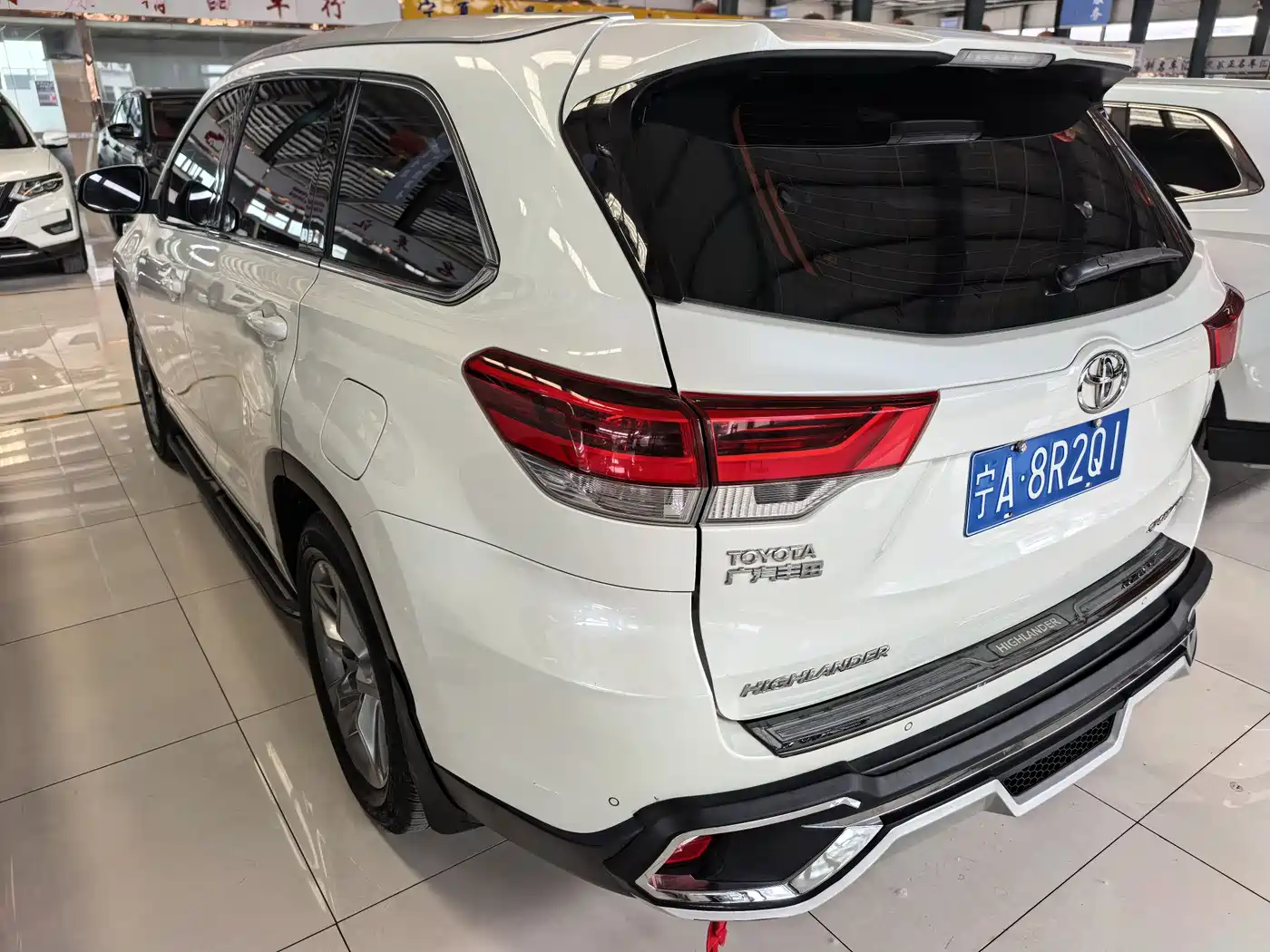 Toyota Highlander 2018 2.0T 4WD Luxury 7-seater (China V) фото 5